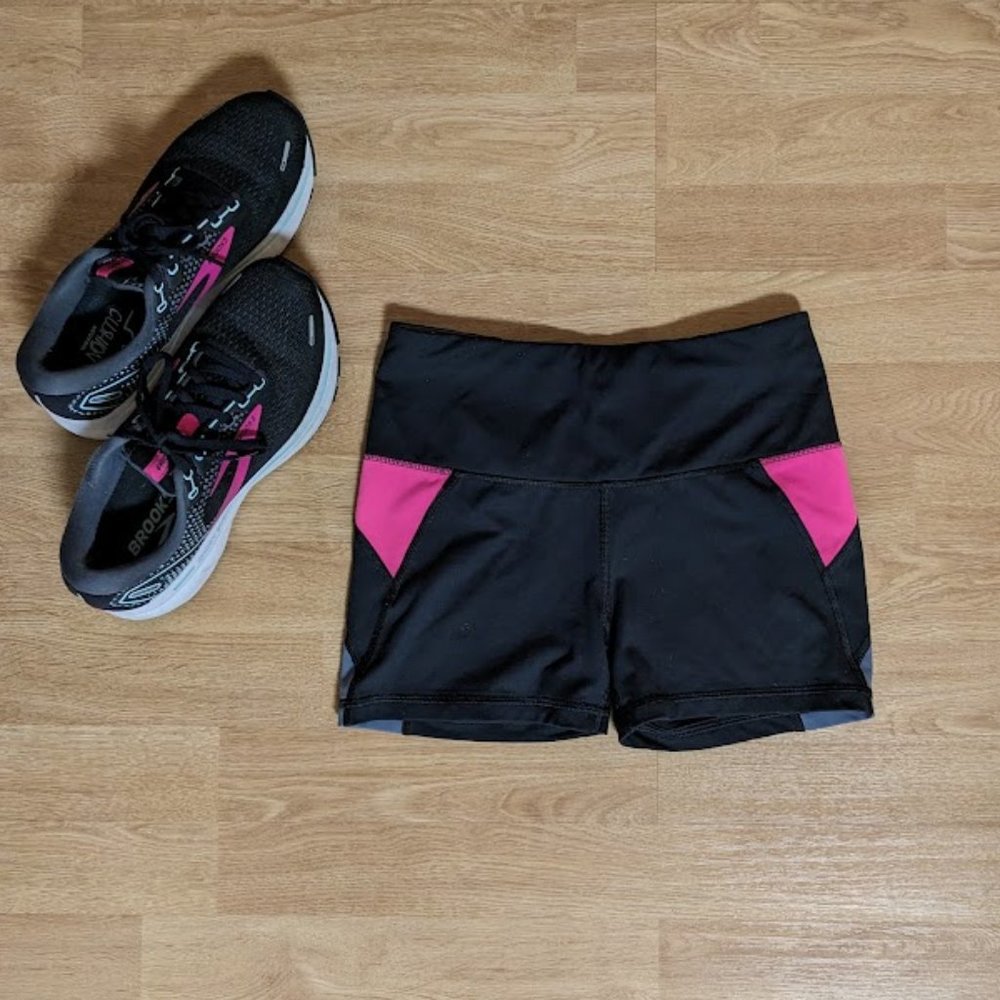 VSX Victoria Sport Knockout Shorts Black/Pink (XS)